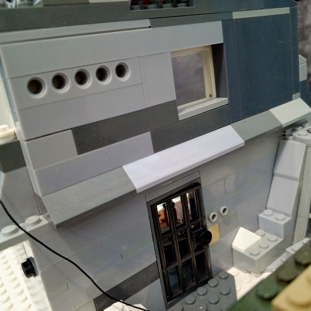 Да... Получился дом...