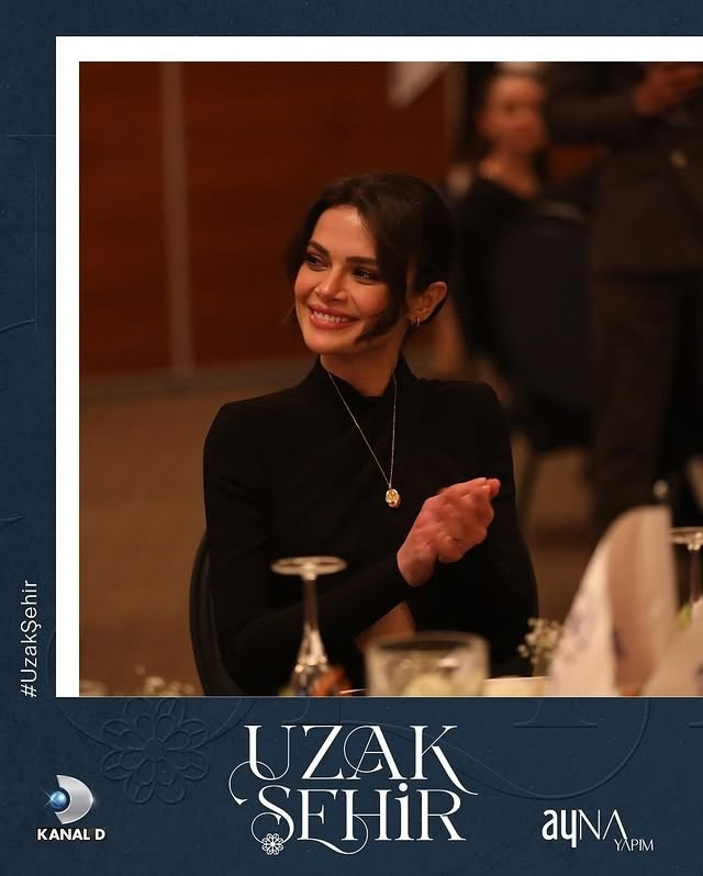 Офицальное фото от создателей сериала сериала