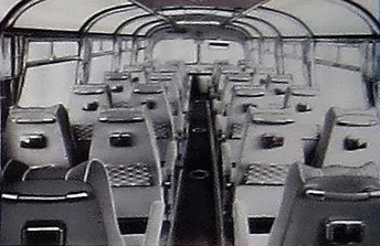 Пассажирский салон, вид вперёд. Фото из буклета завода-изготовителя