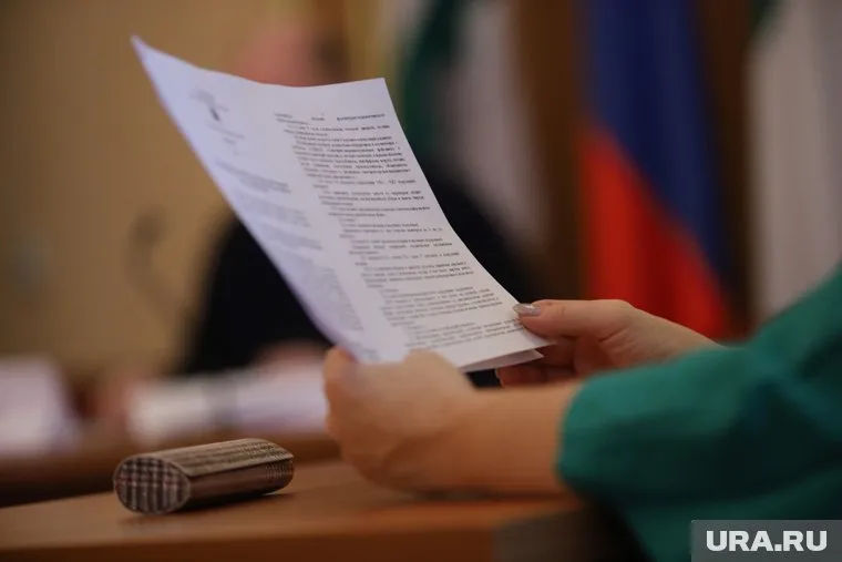 Проект закона о слиянии Лабытнанги и Приуральского района ЯНАО поступил в окружное заксобрание
Фото: Екатерина Сычкова © URA.RU