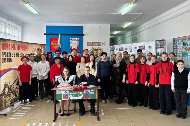    В Оренбургском районе открыли «Парту Героя» в честь братьев Сергазиевых Кристина Просвиркина