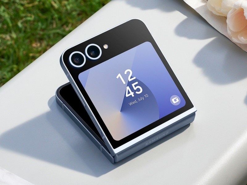    Samsung Galaxy Z Flip7 показали на первых рендерах