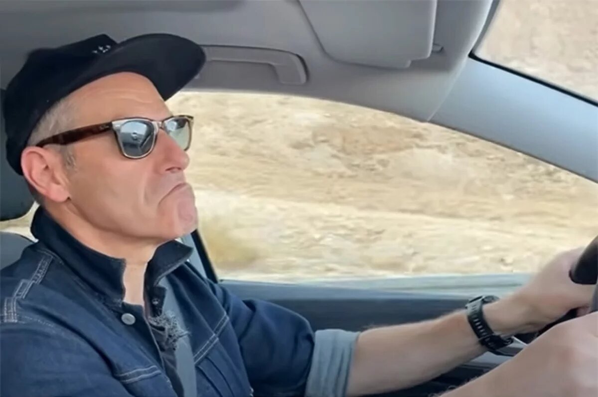    Михаил Шац.