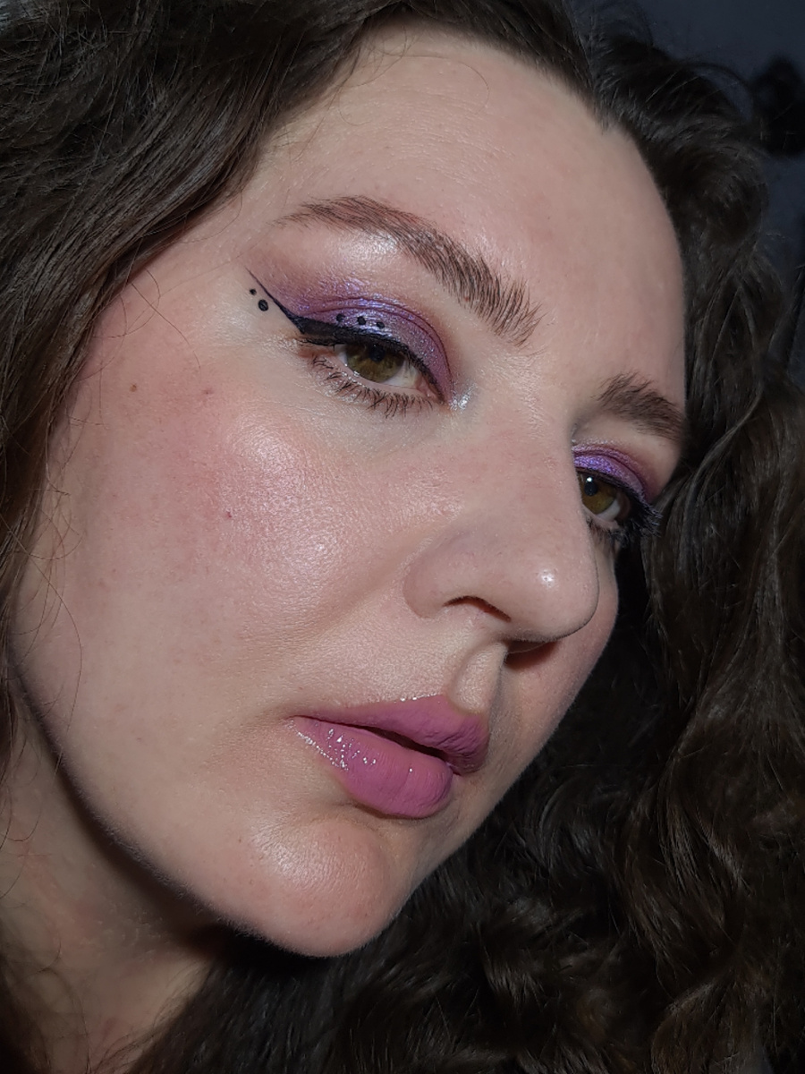 Использовала Urban Decay Heavy Metals