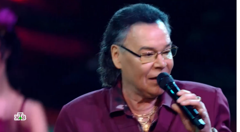 Кадр из шоу "Суперстар" 01.03.2025