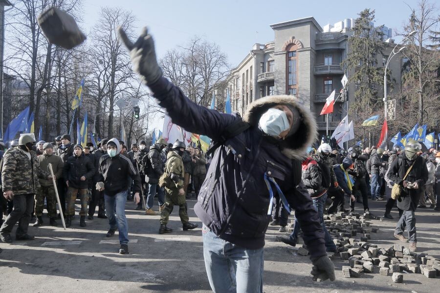 Плюс десять лет - вполне себе мобилизационный возраст.