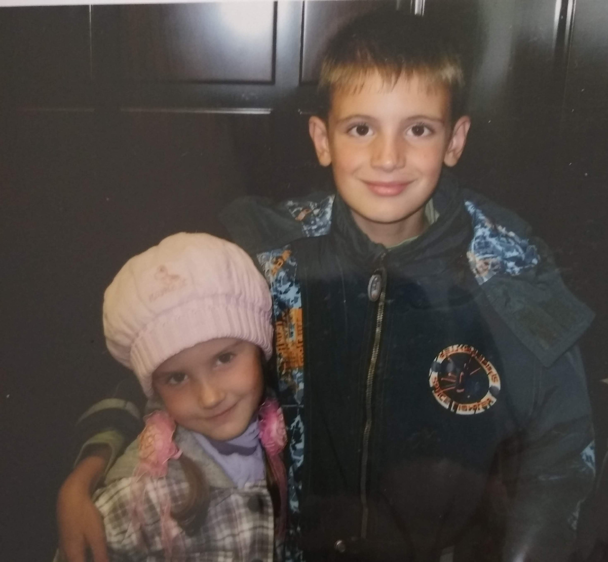 Старшие дети в детстве. 