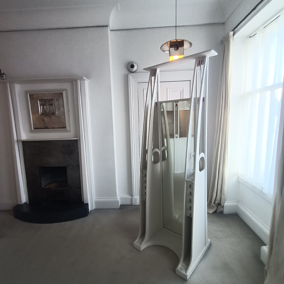 Дом Макинтоша в Глазго. Спальня. Шотландия . Фото автора 