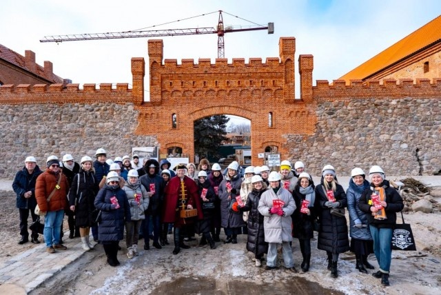   Фото: замок Нойхаузен, «ВКонтакте»