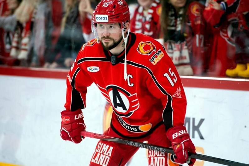    Фото пресс-служба ХК «Автомобилист» / Больше половины карьеры Анатолия Голышева прошло на льду «Уральца»