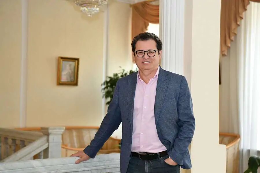 На фото: Алексей Чертков - председатель совета Фонда культурного наследия А.С. Грибоедова в ГлавУПДК МИД России