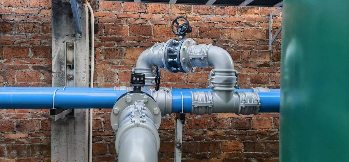 Алюминиевая труба в пневмосетях используется все чаще. Алюминий - материал прочный и долговечный. 