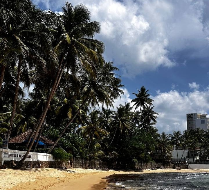 Vijaya beach, Шри-Ланка