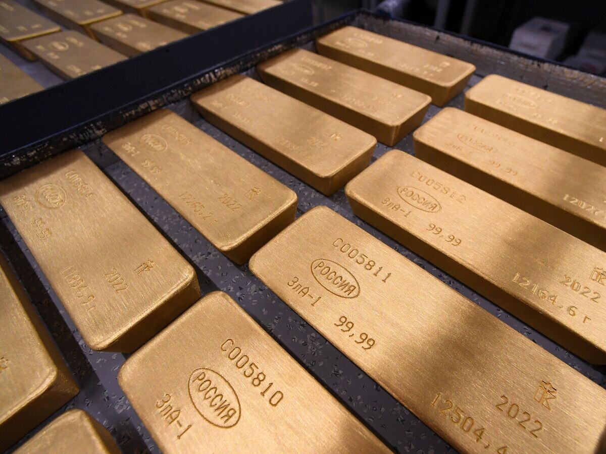    Маркированные слитки золота© РИА Новости . Илья Наймушин