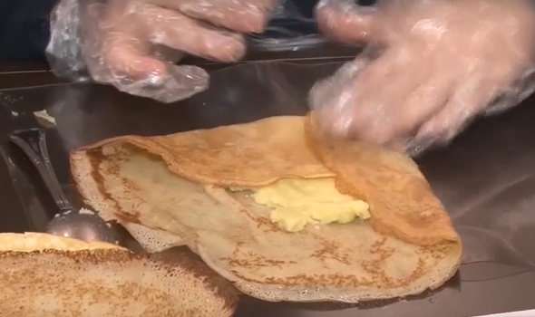     В Енисейском музее-заповеднике провели мастер-класс для детей по приготовлению блинов