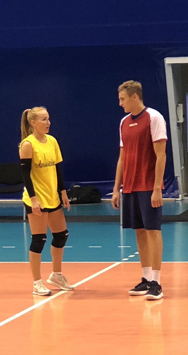 Мария Тисевич (жена связующего "Зенита) до 2021 года играла за петербургскую "Ленинградку"