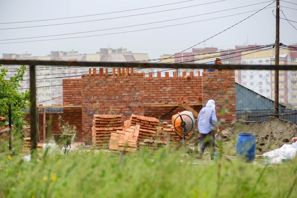    Застройка "мичуринских" садоводств вдоль улицы Власихинской. Источник: Виталий Барабаш