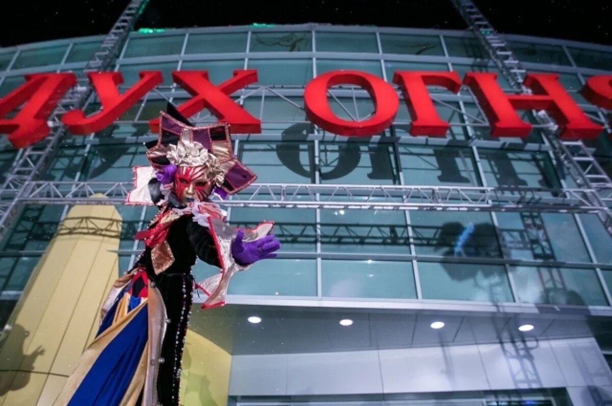    Невзирая на запреты.