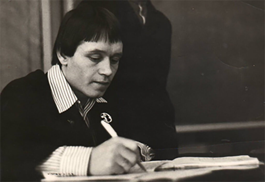 Первый урок черчения в 8-а классе в средней школе № 2 г. Кирова на пед. практике, 1976 г.