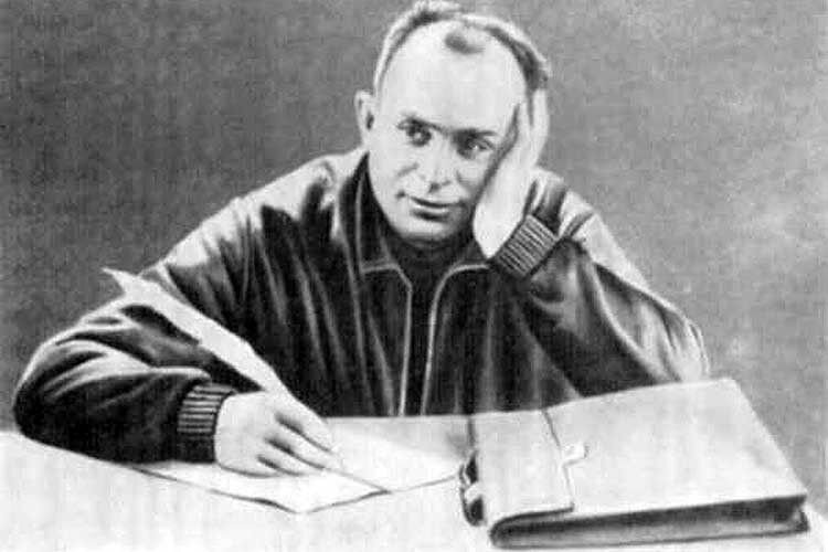 До ареста у писателя вышло около 100 книжек