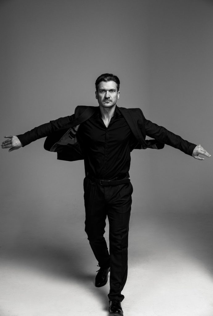 Владимир Бутенко📷    Актёр из Волжского – о «Мафии», спорте, вегетарианстве и игре в популярных сериалах со звёздами
