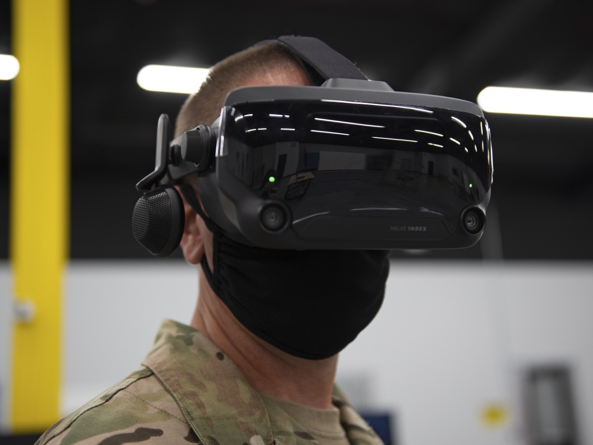    Автономная VR-гарнитура Valve рассекречена до премьеры