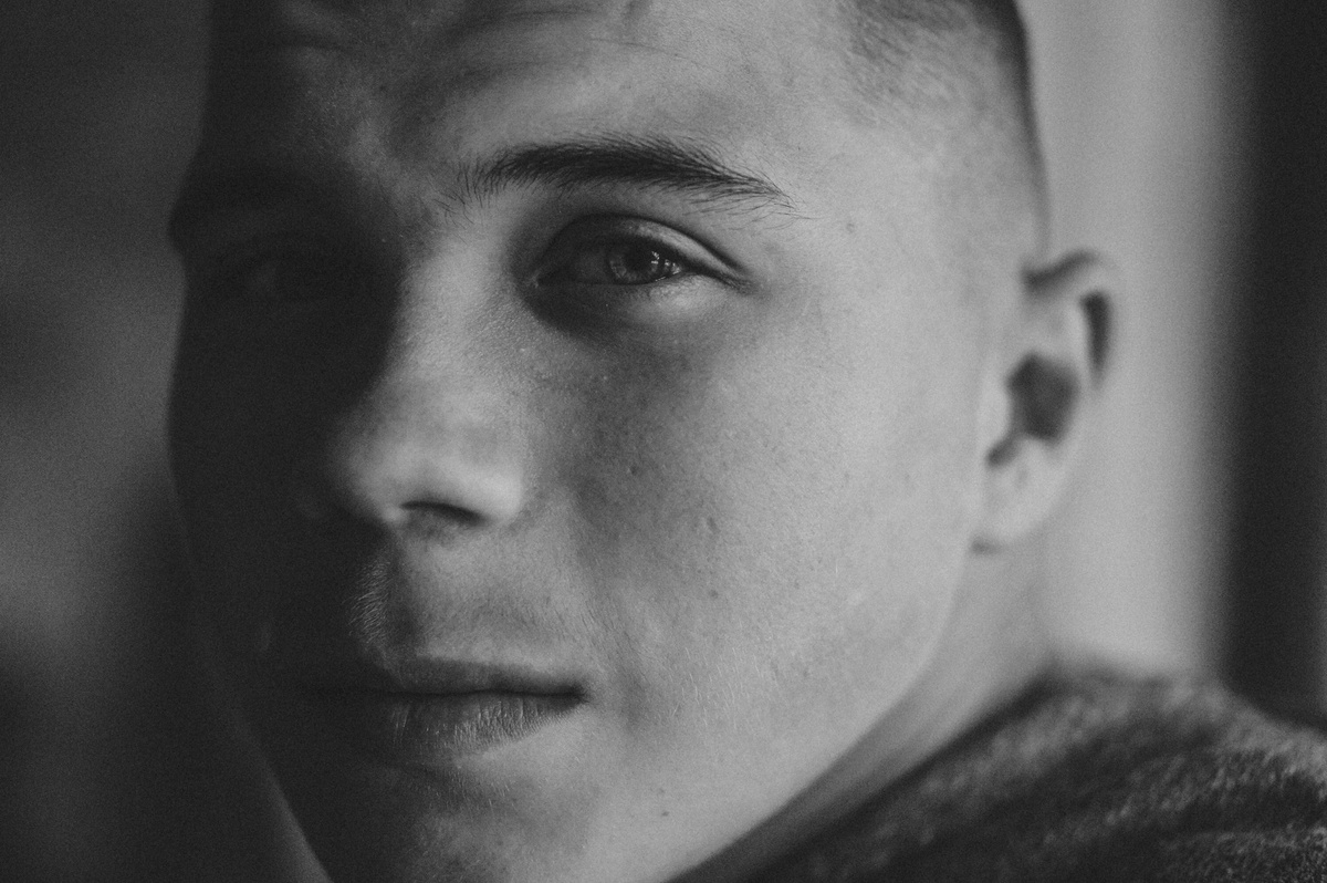 На фото: подопечный АНО Социальный лагерь "Замечтай", выпускник Виктор Шаронов. Фото: Екатерина Строгонова