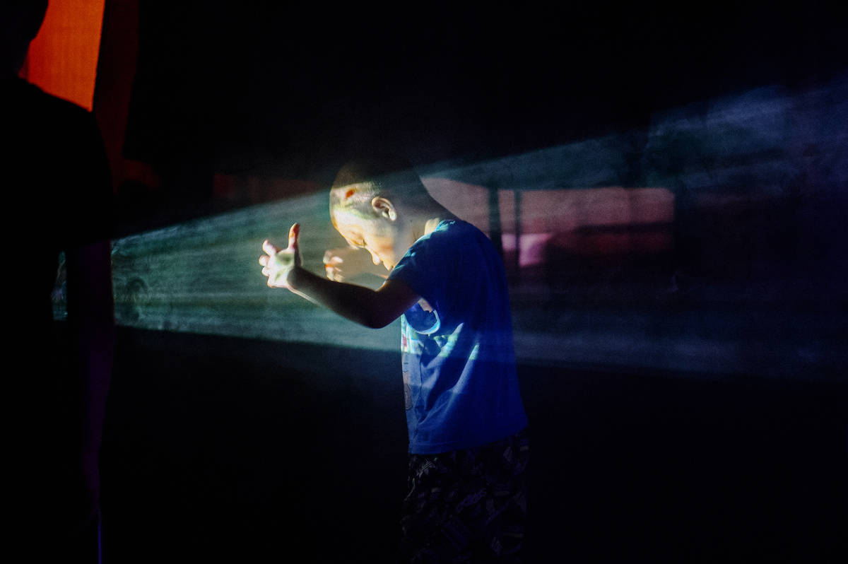 На фото: подопечный АНО Социальный лагерь "Замечтай", Тихон Шаронов. Фото: Екатерина Строгонова