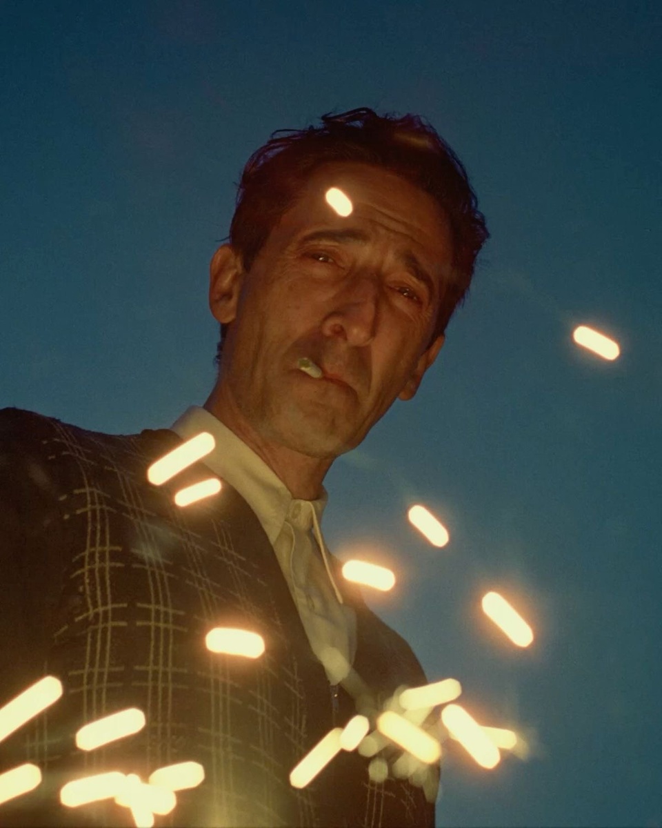 Эдриан Броуди в фильме «Бруталист» 