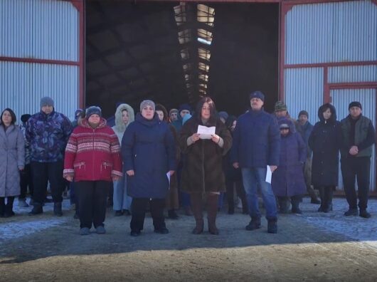    обращение работников АО «Колхоз им. Мясникяна» к Юрию Слюсарю // фото: скриншот видео Rutube