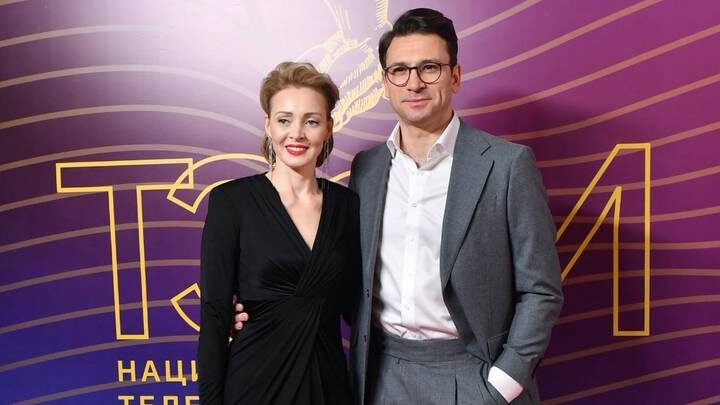  Актер Антон Хабаров со своей супругой, актрисой Еленой Хабаровой / Фото: Михаил Воскресенский / РИА Новости