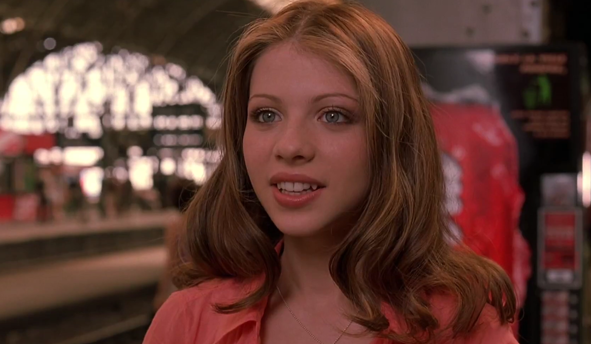     Актеры Голливуда скорбят по Мишель Трахтенберг, которая умерла после пересадки печени