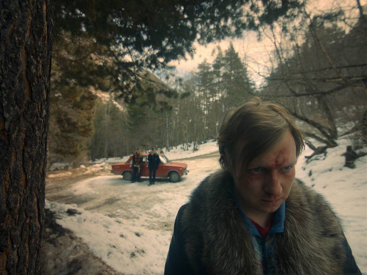 Денис Парамонов. Кадр из сериала "Аутсорс".