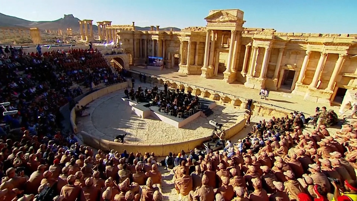 Концерт в симфонического оркестра Мариинского театра в Пальмире. Фото из открытых источников.