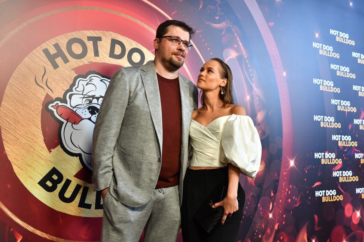 Гарик Харламов и Катерина Ковальчук. Фото: Global Look Press 