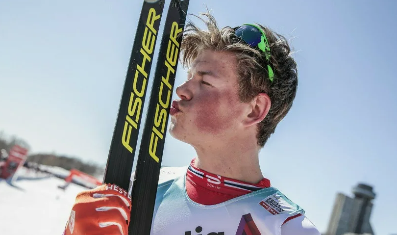 Йоханнес Клэбо принес Норвегии первое золото домашнего чемпионата мира. Фото: соцсети