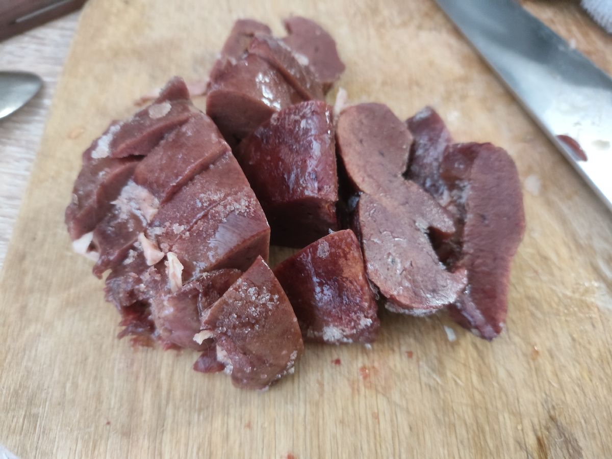 Печень у индюка знатная, большая