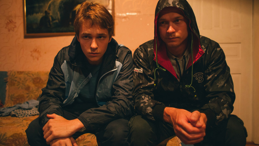     Макар Хлебников и Юра Борисов в фильме «Кончится лето»  Кинопрокатная компания «Вольга»