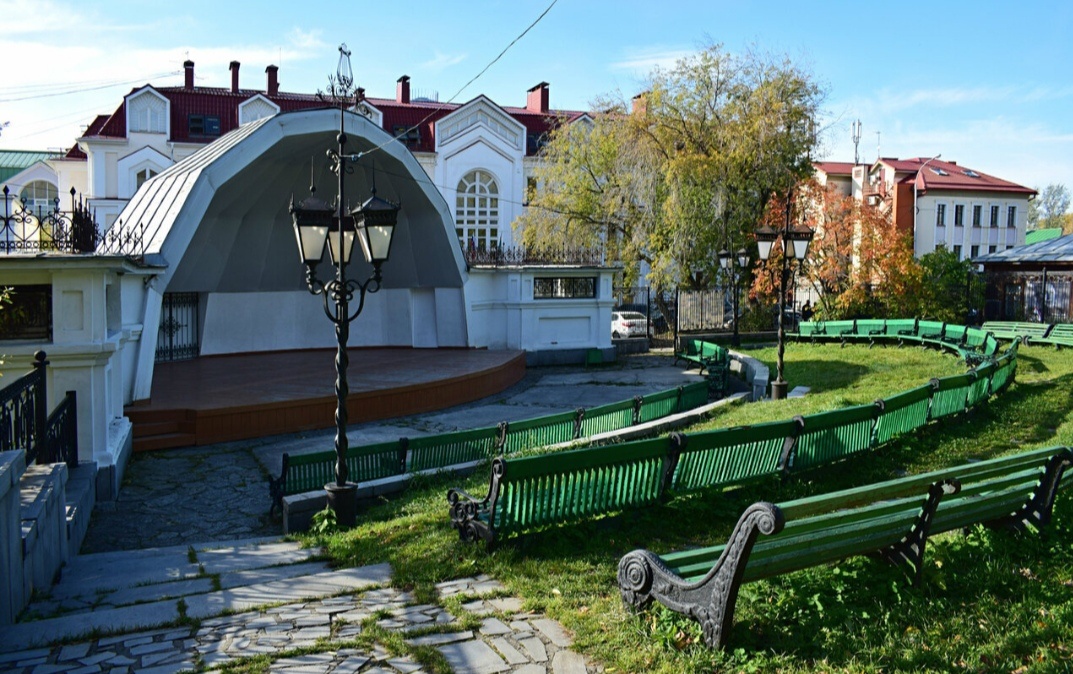 Литературный квартал.