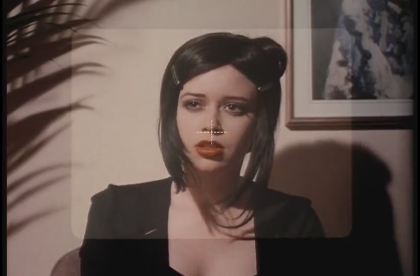 Пролистните изображение, чтобы увидеть следующий кадр из фильма «Теория автора» (1999)