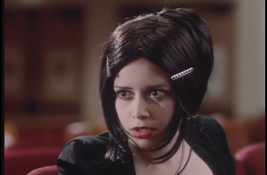 Пролистните изображение, чтобы увидеть следующий кадр из фильма «Теория автора» (1999)