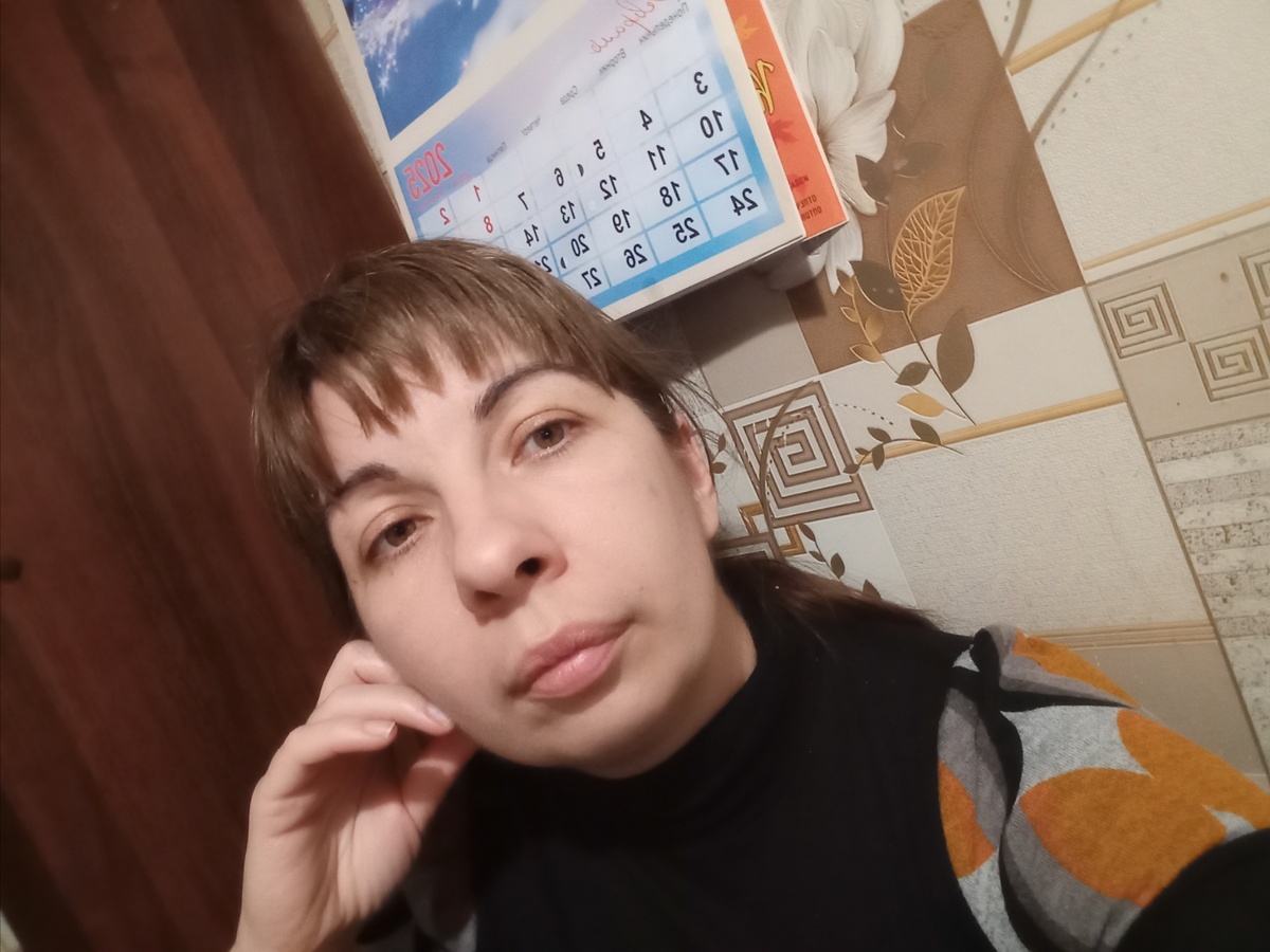 Любимое место для фото - календарь на кухне😊