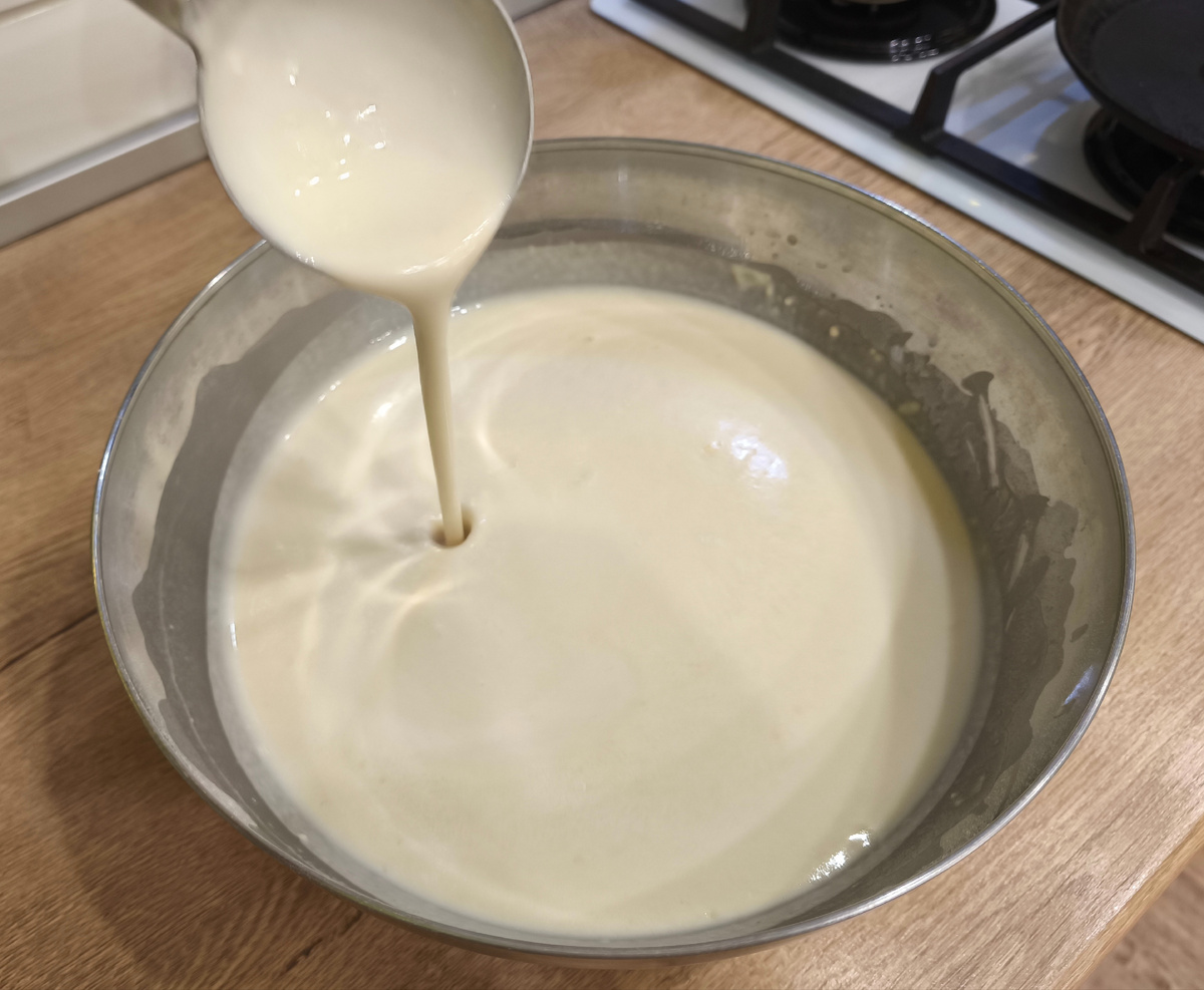 Дайте тесту настояться минут 20-30