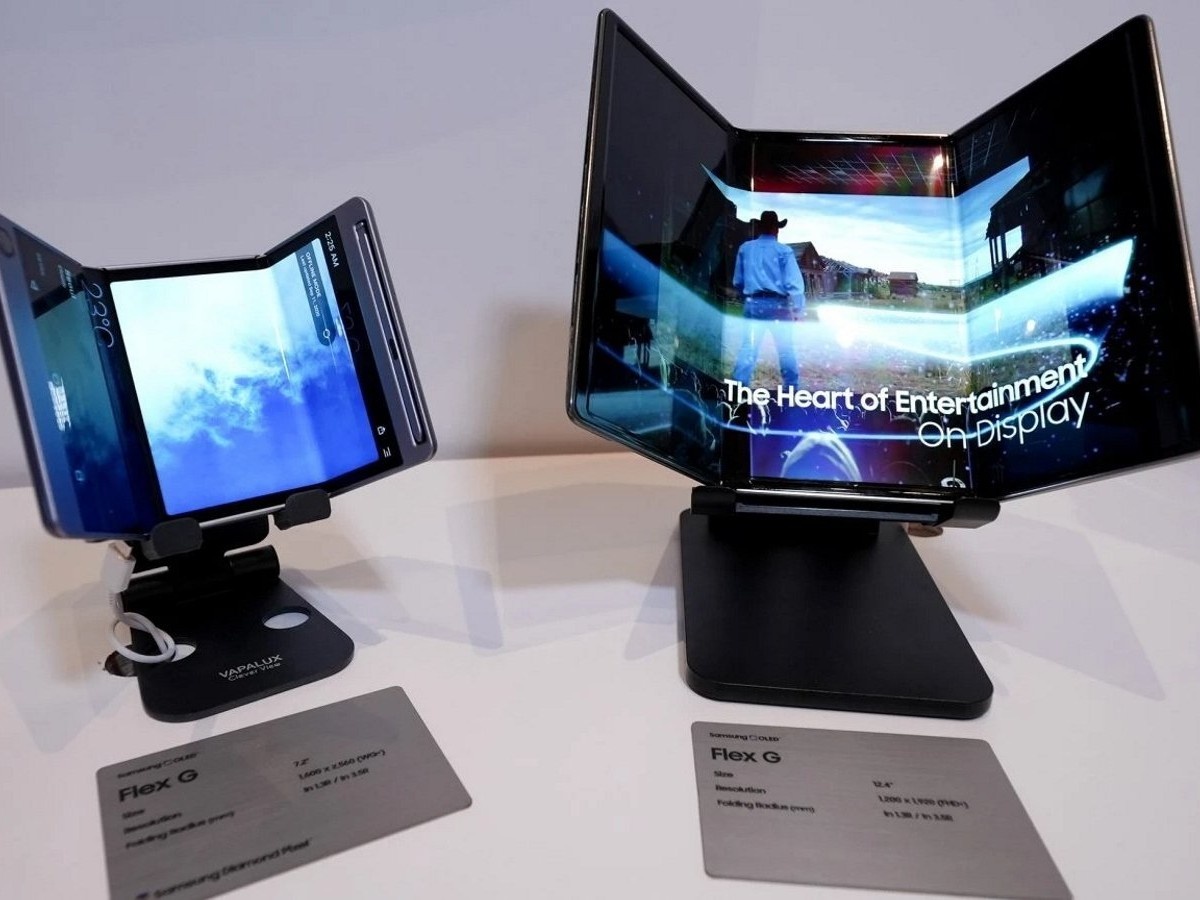    В патентах Samsung нашли G-образный складной смартфон