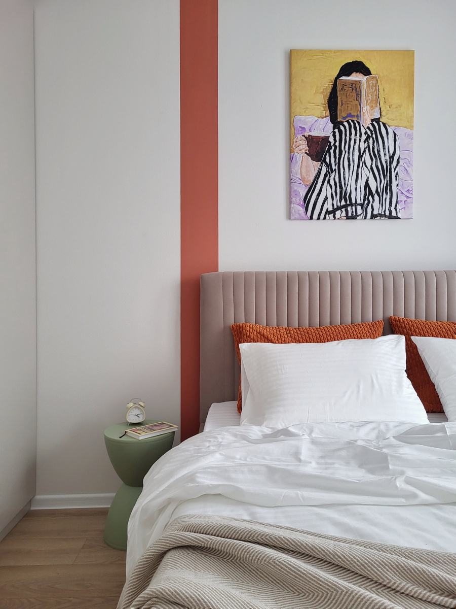 Спальня. Листайте галерею, там больше ракурсов!