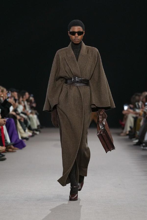 Показ коллекции Max Mara осень-зима 2025-2026 на Неделе моды в Милане FW25
