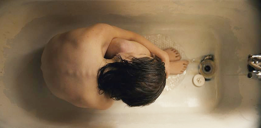 Кадр из фильма «Them That Follow». Режиссер: Бриттани Поултон. Производство: Amasia Entertainment, G-BASE