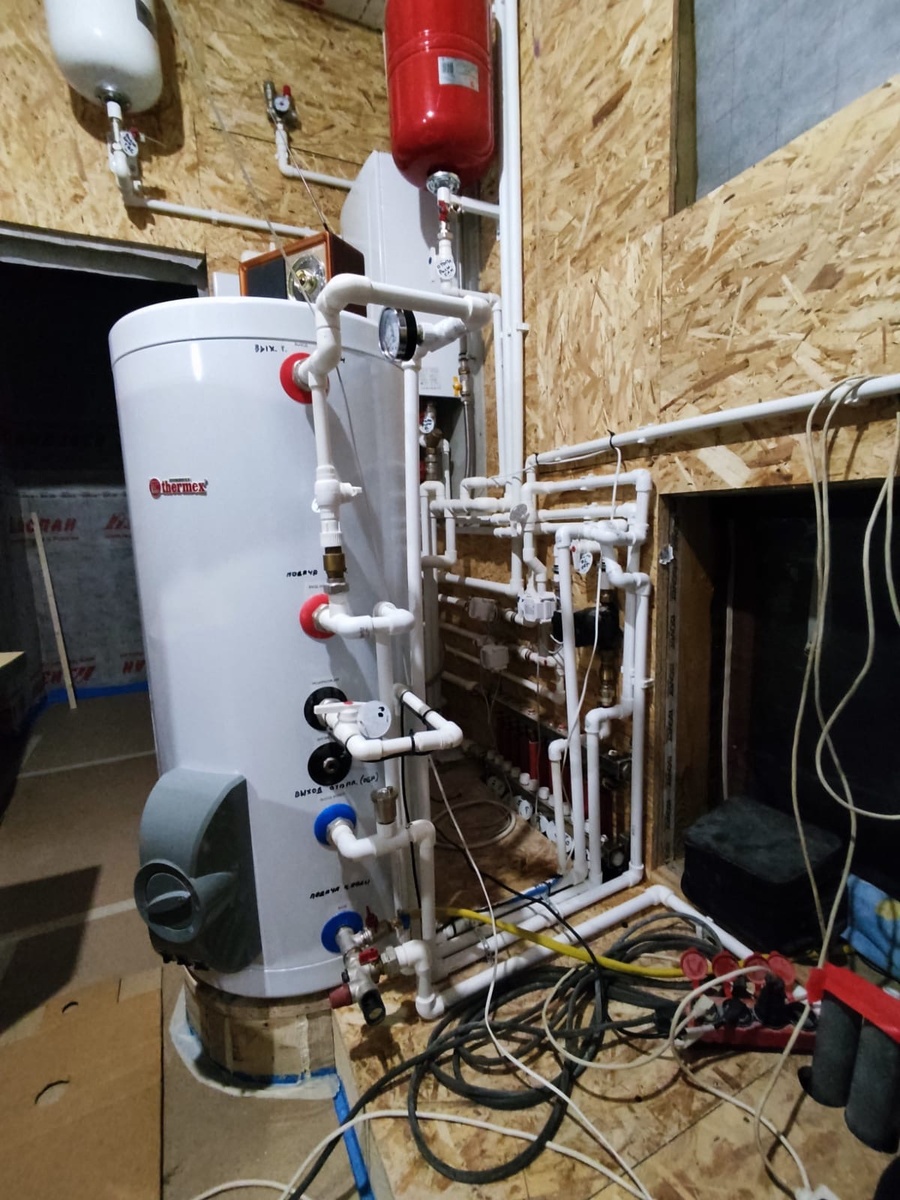 Когда проходишь этот квест 👆👆👆 и думаешь, о чем думал мастер ??? 