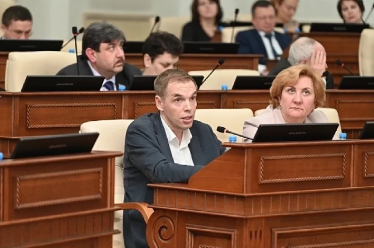    Депутат Александр Молотов подсветил проблемы алтайской промышленности