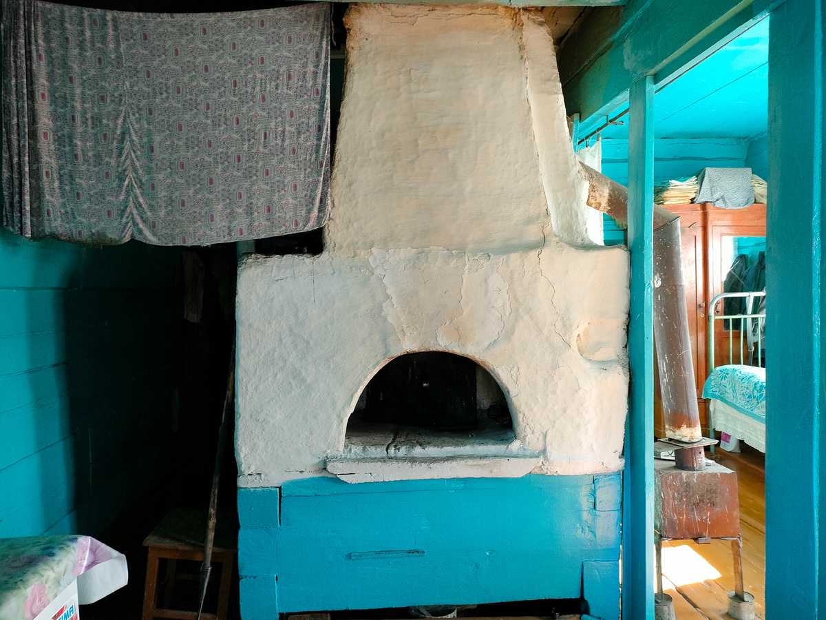 Глинобитная русская печь.